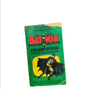 BATMAN VS 3 VILLAINS Of Doom, Batman battles Penguin, Catwoman and Joker